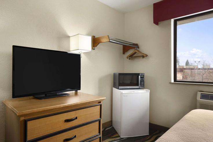 Battle Creek Battle Creek에 위치한 Beckley Road 1651344P의 1침실 가구 완비 유닛, 사진 1