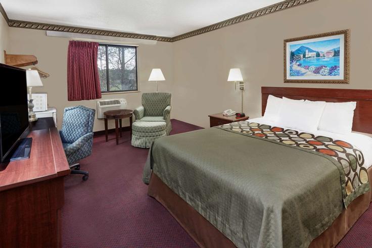 Greenville Greenville에 위치한 South Memorial Drive 1688420P의 1침실 가구 완비 유닛, 사진 1 Greenville Greenville에 위치한 South Memorial Drive 1688420P의 1침실 가구 완비 유닛, 사진 1