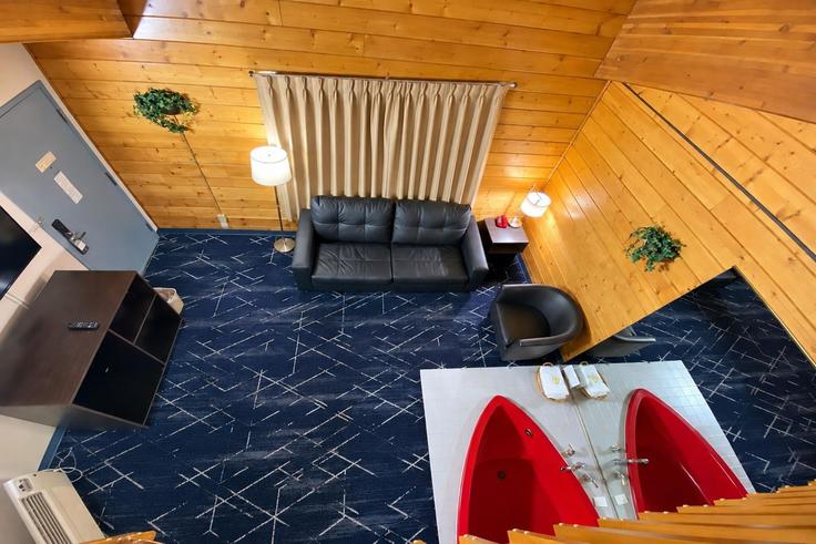 Elegant gestaltetes Wohnzimmer mit moderner Einrichtung in einer Wohnung im Building Lazelle Street - wyndham - 1693759 in Sturgis, Sturgis Elegant gestaltetes Wohnzimmer mit moderner Einrichtung in einer Wohnung im Building Lazelle Street - wyndham - 1693759 in Sturgis, Sturgis