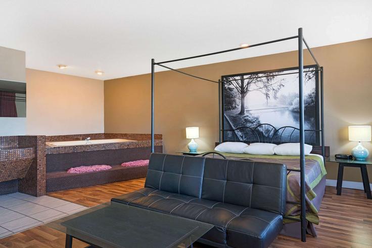1 apartamento de un dormitorio amueblado en East Main Street 1691628P , Marshall, Marshall, foto 1