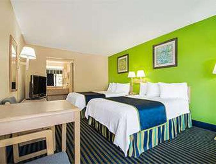 1 möblierte Einzimmerwohnung in U.S. 17 1660090P , Richmond Hill, Richmond Hill, Foto 1