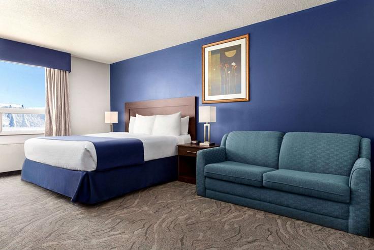 Timmins Delnite에 위치한 Riverside Drive 1657760P의 1침실 가구 완비 유닛, 사진 1