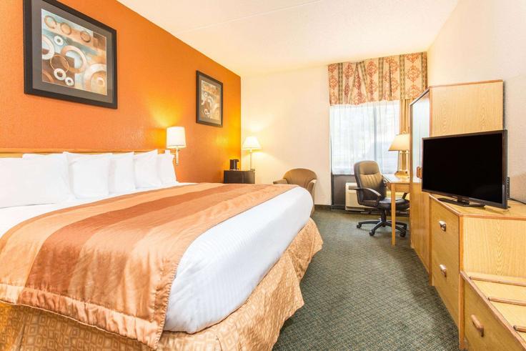 Crowne Point Driveにある1件の寝室・家具付きアパート(1664465P、Sharonville、Sharonville)写真 1枚 Crowne Point Driveにある1件の寝室・家具付きアパート(1664465P、Sharonville、Sharonville)写真 1枚