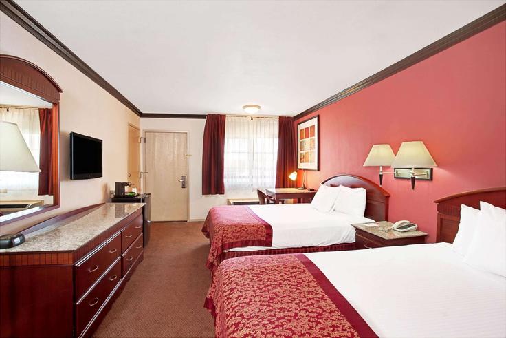 1 apartamento de un dormitorio amueblado en East Colorado Boulevard 1651861P , Pasadena, Pasadena, foto 1