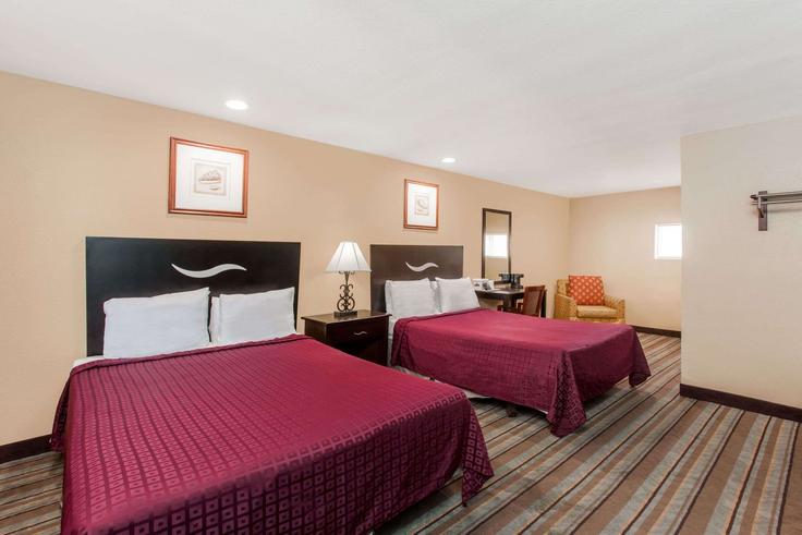 1 quarto mobiliado em apartamentos em Dyer Drive 1646560P, San Diego, San Diego, foto 1