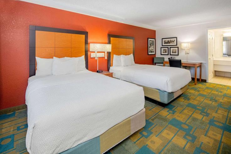 1 apartamento de un dormitorio amueblado en Sand Canyon Avenue 1689522P , Irvine, Irvine, foto 1