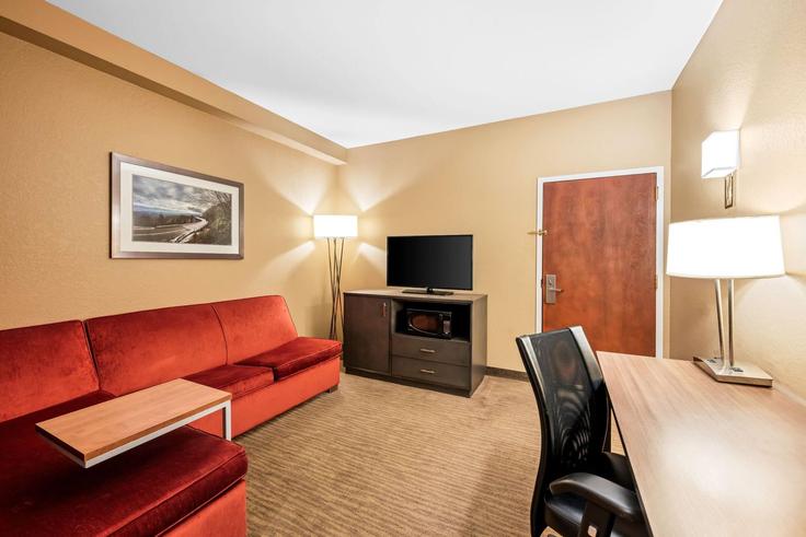 Boone, Boone에 위치한 Building North Carolina 105 Extension - wyndham - 1669709 유닛의 세련된 인테리어가 돋보이는 거실 Boone, Boone에 위치한 Building North Carolina 105 Extension - wyndham - 1669709 유닛의 세련된 인테리어가 돋보이는 거실