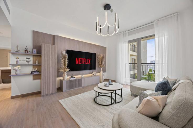 Jumeirah, Dubai에 위치한 Building Tariaq Bedon Esm - wyz-rent-holiday-homes-llc - 1460267 유닛의 세련된 인테리어가 돋보이는 거실