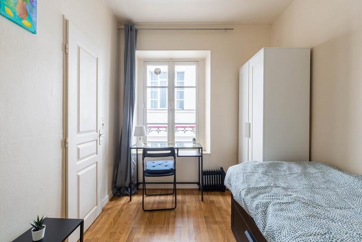 Studio furnished apartment in Rue Traversière 1224121P, 12th arrondissement, Paris, photo 1 Studio furnished apartment in Rue Traversière 1224121P, 12th arrondissement, Paris, photo 1