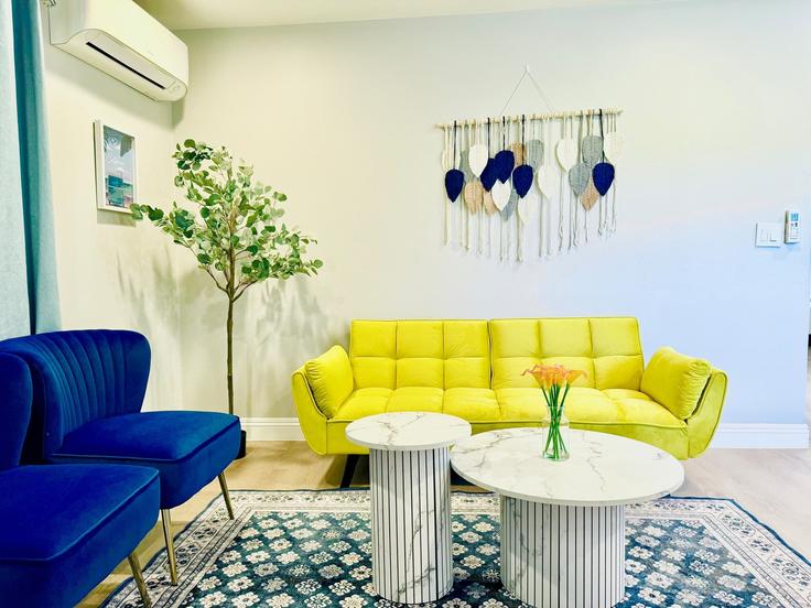 Salle de séjour élégante avec mobilier moderne dans un appartement à Building Rogers Road - xlnc-llc - 1471796 à Casa de Oro-Mount Helix, Casa de Oro-Mount Helix Salle de séjour élégante avec mobilier moderne dans un appartement à Building Rogers Road - xlnc-llc - 1471796 à Casa de Oro-Mount Helix, Casa de Oro-Mount Helix