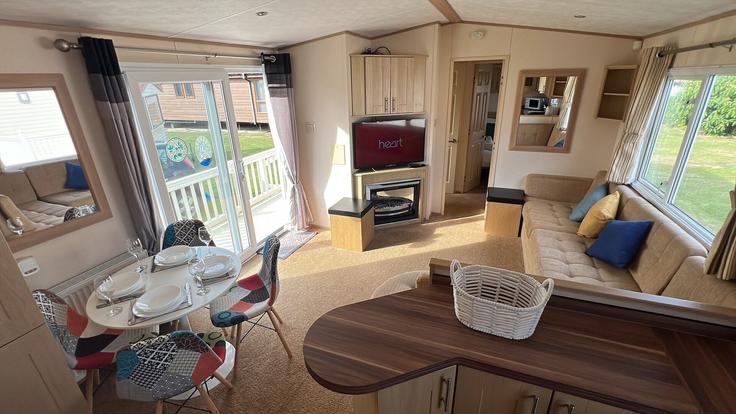 Building Butt Lane - xscape-staycations-limited - 1471928 adresindeki bir dairede modern mobilyalarla zarif bir şekilde tasarlanmış oturma odası Great Yarmouth District, Great Yarmouth