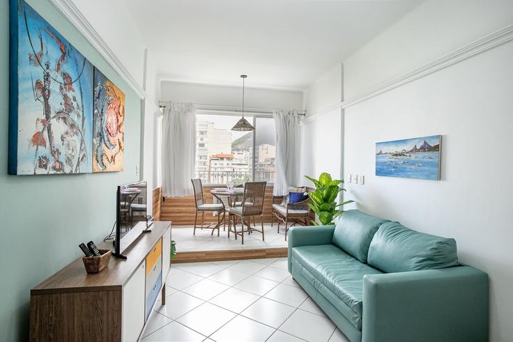 Building Rua Belfort Roxo - yes-temporada - 1253347 - RIO adresindeki bir dairede modern mobilyalarla zarif bir şekilde tasarlanmış oturma odası Copacabana, Rio de Janeiro