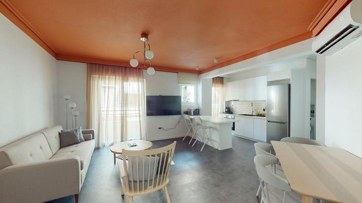 Athens Central AthensのBuilding Asklipiou - zoialiving - 1038691 - ATHのアパートメントにある、モダンな家具を備えたエレガントなデザインのリビングルーム Athens Central AthensのBuilding Asklipiou - zoialiving - 1038691 - ATHのアパートメントにある、モダンな家具を備えたエレガントなデザインのリビングルーム