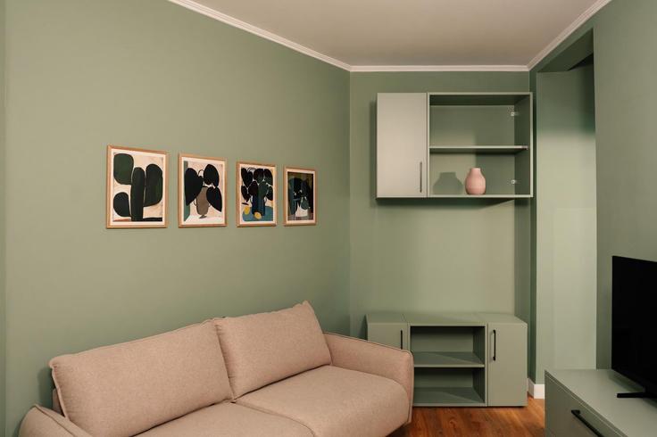 Central Athens, Athens에 위치한 Building Empedokleous - zoialiving - 1299468 - ATH 아파트의 세련된 인테리어가 돋보이는 거실