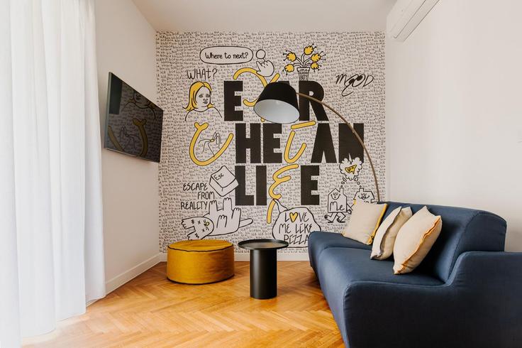 Elegant gestaltetes Wohnzimmer mit moderner Einrichtung in einer Wohnung im Building Georgiou Gennadiou - zoialiving - 1038738 - ATH in Central Athens, Athens Elegant gestaltetes Wohnzimmer mit moderner Einrichtung in einer Wohnung im Building Georgiou Gennadiou - zoialiving - 1038738 - ATH in Central Athens, Athens