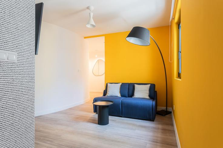 Building Georgiou Gennadiou - zoialiving - 1038716 - ATH adresindeki bir dairede modern mobilyalarla zarif bir şekilde tasarlanmış oturma odası Central Athens, Athens