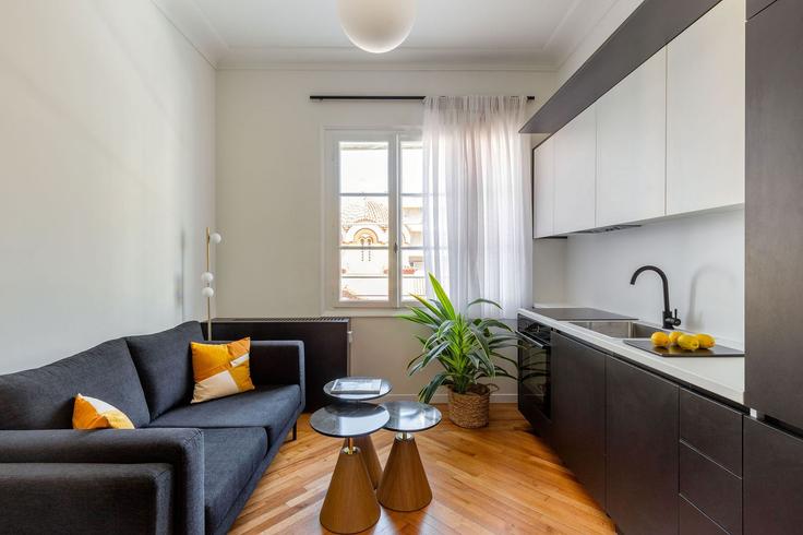 Building Metsovou - zoialiving - 1038733 - ATH adresindeki bir dairede modern mobilyalarla zarif bir şekilde tasarlanmış oturma odası Athina, Kentrikos Tomeas Athinon