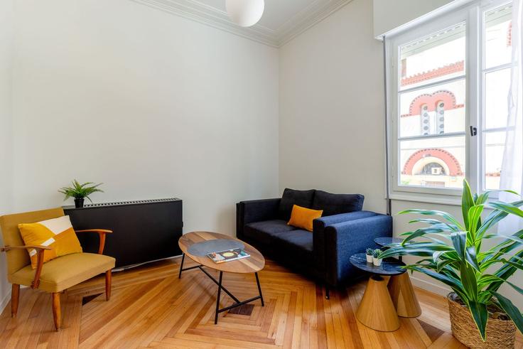 Athina, Kentrikos Tomeas Athinon에 위치한 Building Metsovou - zoialiving - 1038690 - ATH 유닛의 세련된 인테리어가 돋보이는 거실