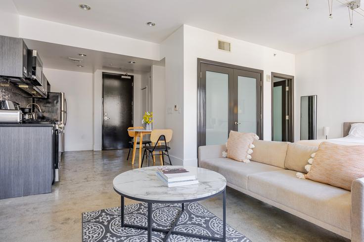 CEDARWOOD studio CITIE’S CLUB WIDE Furnished Studio Apartments for Rent in Historic Core, Los Angeles