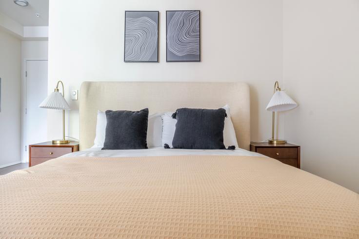 THE APARTNENT ラグマット　stabridge Furnished Apartments for Rent in University District, Seattle