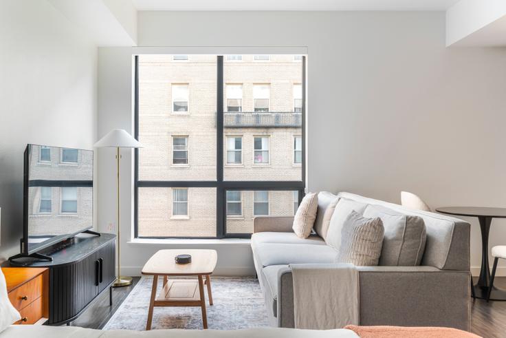 Lydian, 238 13th Stにあるのスタジオ・家具付きアパート（2014、Oakland、Oakland）写真 1枚