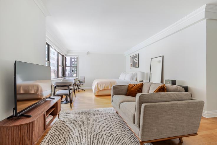 Stonehenge 33, 141 East 33rd Stにあるのスタジオ・家具付きアパート(2103、Manhattan、New York)写真 1枚 Stonehenge 33, 141 East 33rd Stにあるのスタジオ・家具付きアパート(2103、Manhattan、New York)写真 1枚