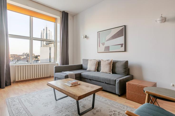 Polat Tower Residence adresindeki bir dairede modern mobilyalarla zarif bir şekilde tasarlanmış oturma odası Şişli, İstanbul Polat Tower Residence adresindeki bir dairede modern mobilyalarla zarif bir şekilde tasarlanmış oturma odası Şişli, İstanbul