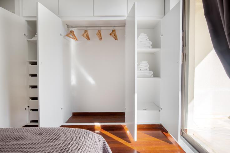 3 quarto mobiliado em apartamentos em Ermou III 872, South Athens, Athens, foto 14