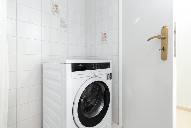 3 quarto mobiliado em apartamentos em Ermou III 872, South Athens, Athens, foto 16