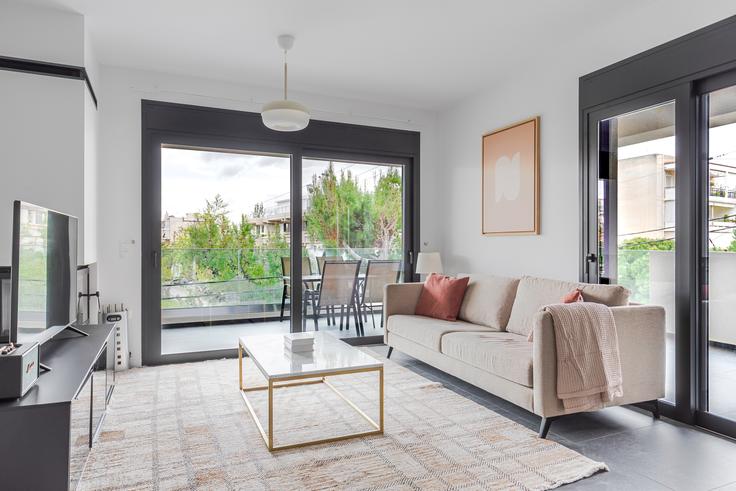 North Athens, Athens에 위치한 Rodopis 15, Chalandri 유닛의 세련된 인테리어가 돋보이는 거실