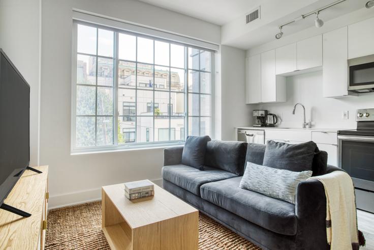 Apartamento estúdio mobiliado em Madison House, 1772 Church St NW 292, Washington, Washington, foto 1 Apartamento estúdio mobiliado em Madison House, 1772 Church St NW 292, Washington, Washington, foto 1