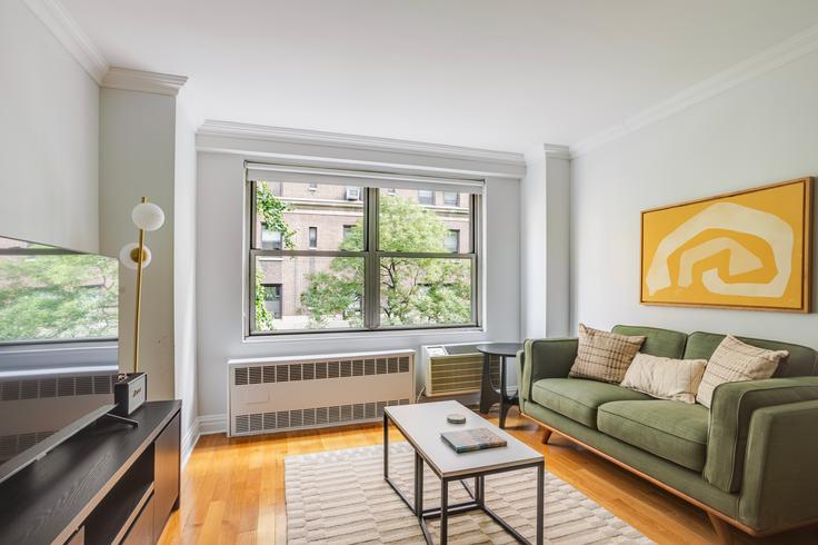 Stonehenge Tower, 210 West 89th Stにあるのスタジオ・家具付きアパート(2286、Manhattan、New York)写真 1枚 Stonehenge Tower, 210 West 89th Stにあるのスタジオ・家具付きアパート(2286、Manhattan、New York)写真 1枚