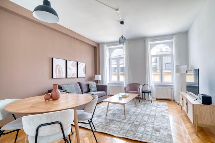 Elegantly designed living room with modern furnishings in an apartment at Schweidlgasse 4 in 2nd district - Leopoldstadt, Vienna