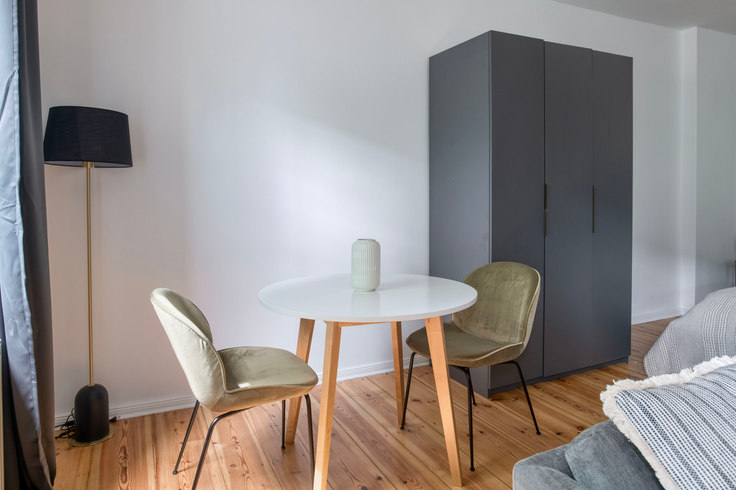 Pestalozzi, Pestalozzistraße - Photo 1