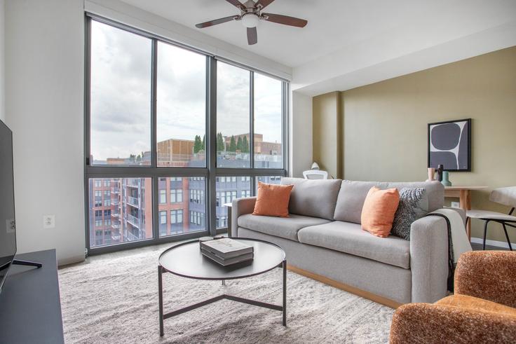 Washington Washington의 AVA NoMa, 55 M St NE (701)에 위치한 스튜디오 풀퍼니시드 아파트 – 사진 1장 Washington Washington의 AVA NoMa, 55 M St NE (701)에 위치한 스튜디오 풀퍼니시드 아파트 – 사진 1장