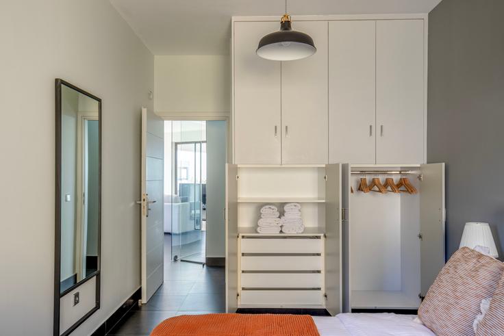 3 quarto mobiliado em apartamentos em Pandrosou II 1713, South Athens, Athens, foto 25