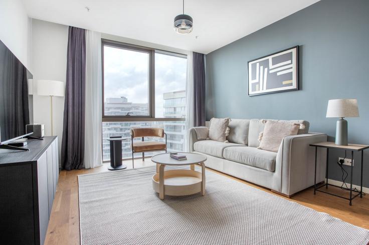 Elegantly designed living room with modern furnishings in an apartment at Nuhoğlu Yenitepe in Yenitepe, Istanbul