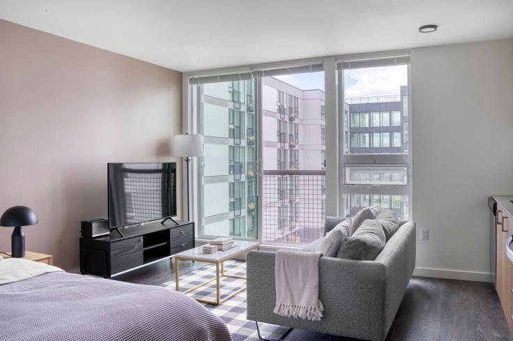 Studio furnished apartment in Midtown Square - Building B, 1122 23rd Ave 739, Central District, Seattle, photo 1