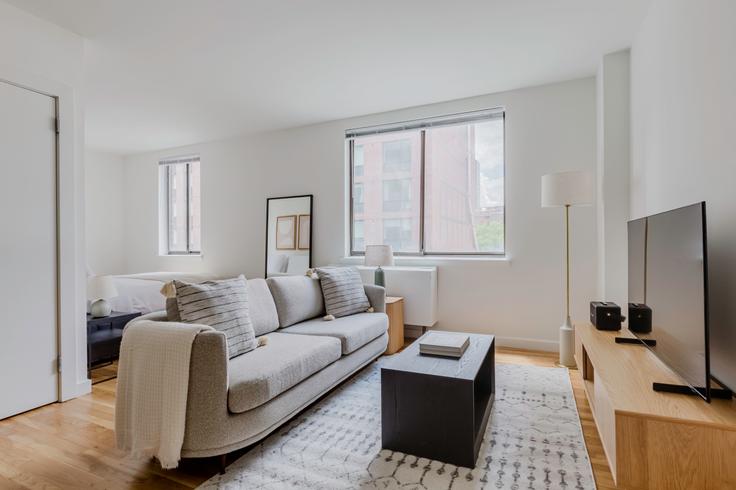 Studio furnished apartment in 434 W 19th St 1504, West Chelsea, New York, photo 1