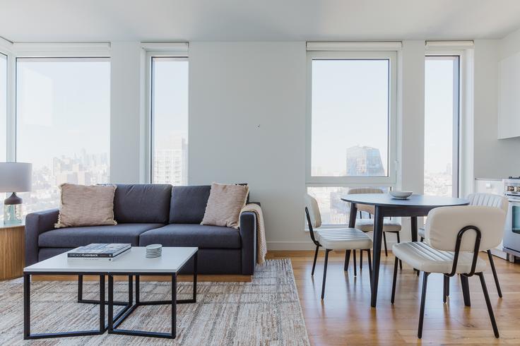 L'Appartement シュタンバウム LB-2 Short Bl Modern 2-Room Apt w/ Balcony + Gym & Sauna access - Apartments for