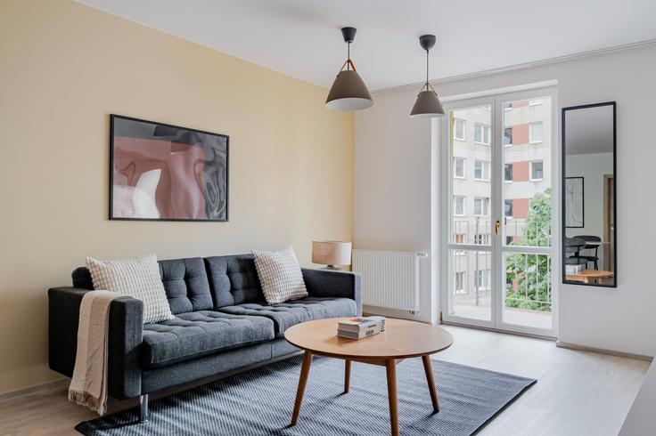 Salle de séjour élégante avec mobilier moderne dans un appartement à Svatoslavova 18 à Prague 4, Prague Salle de séjour élégante avec mobilier moderne dans un appartement à Svatoslavova 18 à Prague 4, Prague