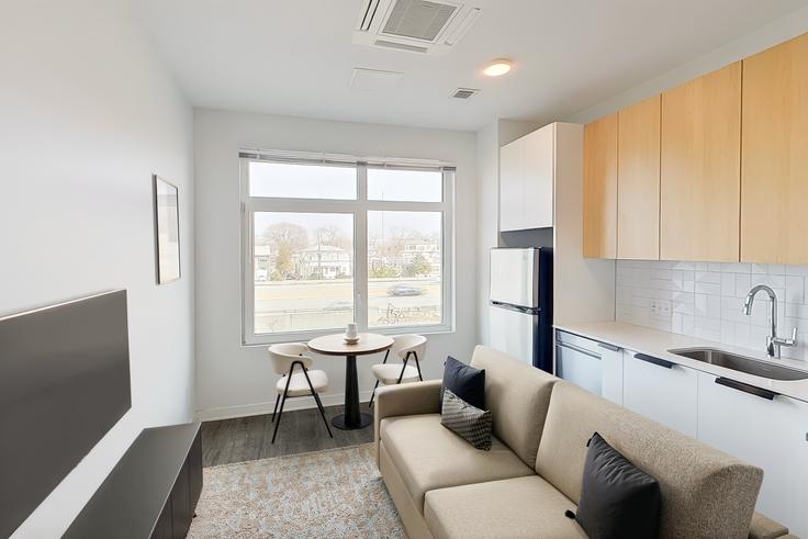 The Indie, 35-43 Braintree Stにあるのスタジオ・家具付きアパート（4343A、Boston、Boston）写真 1枚